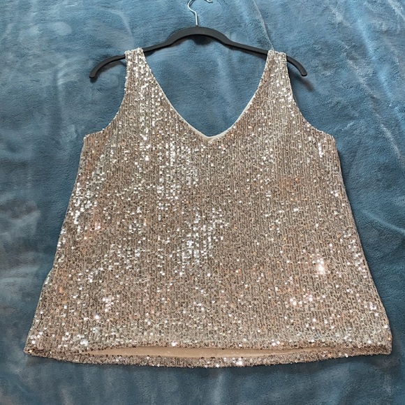 Pink Lily Meet me downtown Sequin Tank - Picture 2 of 4